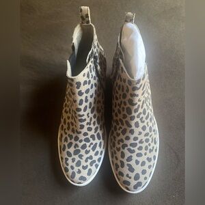 Caslon Leopard Print Ankle Boots